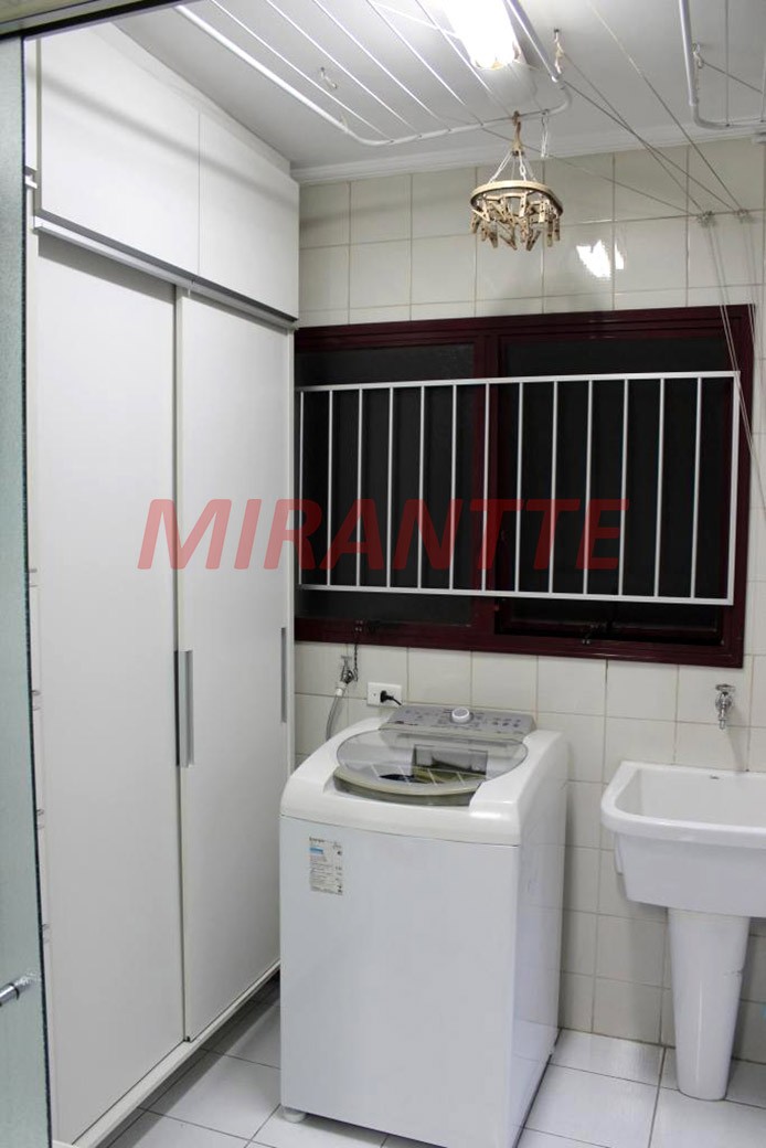 Apartamento com 3 quartos em Vila Milton