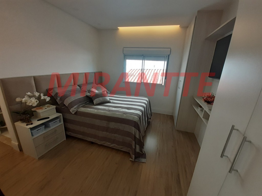 Sobrado de 230m² com 3 quartos em Imirim