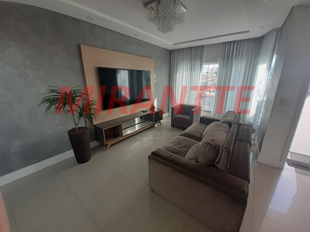 Sobrado de 230m² com 3 quartos em Imirim