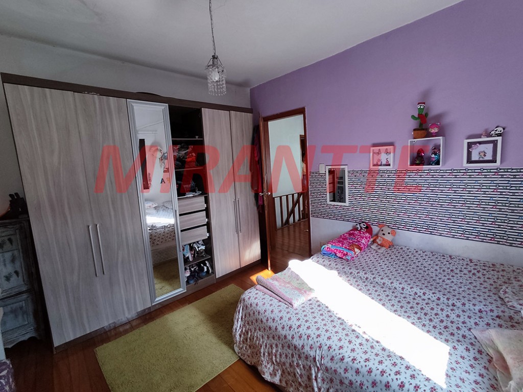 Casa terrea de 190m² com 4 quartos em Horto Florestal