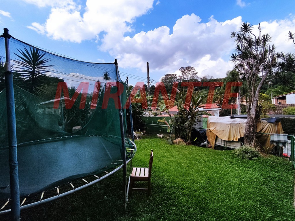 Casa terrea de 190m² com 4 quartos em Horto Florestal