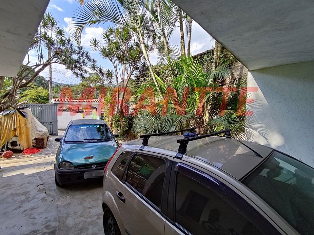 Casa terrea de 190m² com 4 quartos em Horto Florestal