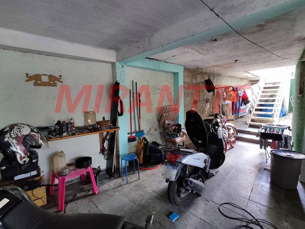Casa terrea de 190m² com 4 quartos em Horto Florestal