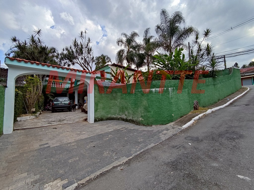 Casa terrea de 190m² com 4 quartos em Horto Florestal