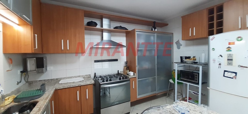 Sobrado de 158m² com 3 quartos em Jardim São Paulo