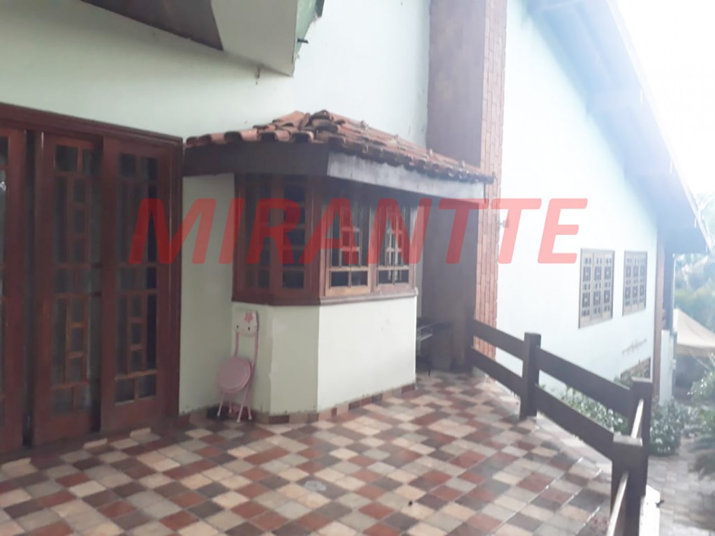 Sobrado de 800m² com 3 quartos em Atibaia Jardim