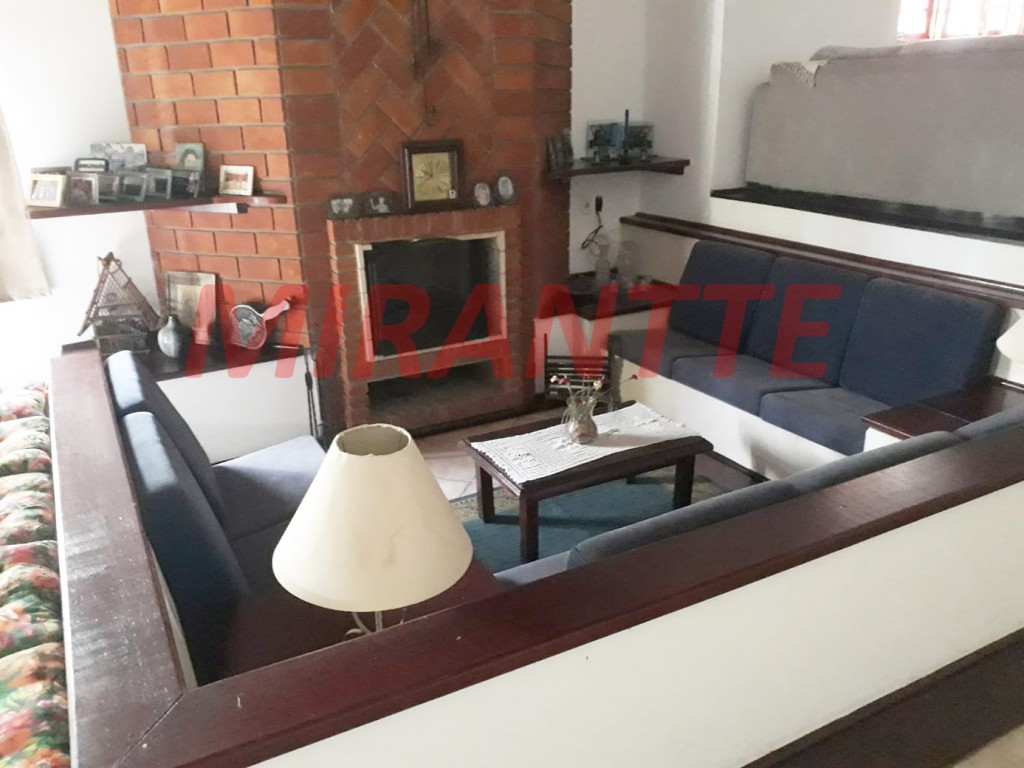 Sobrado de 800m² com 3 quartos em Atibaia Jardim