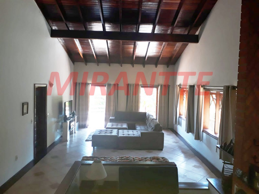 Sobrado de 800m² com 3 quartos em Atibaia Jardim