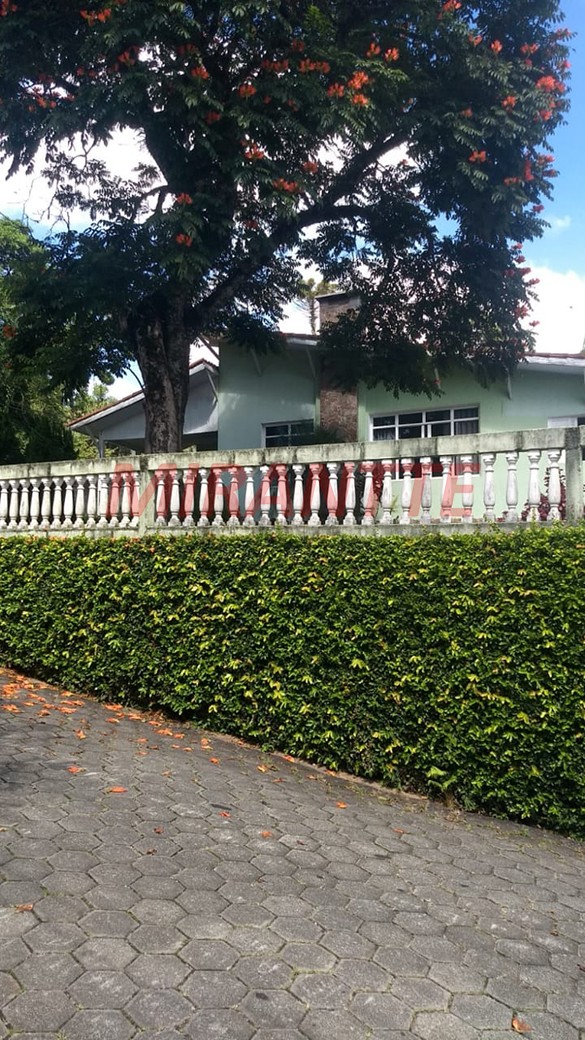 Casa terrea de 390m² com 4 quartos em Serra da Cantareira