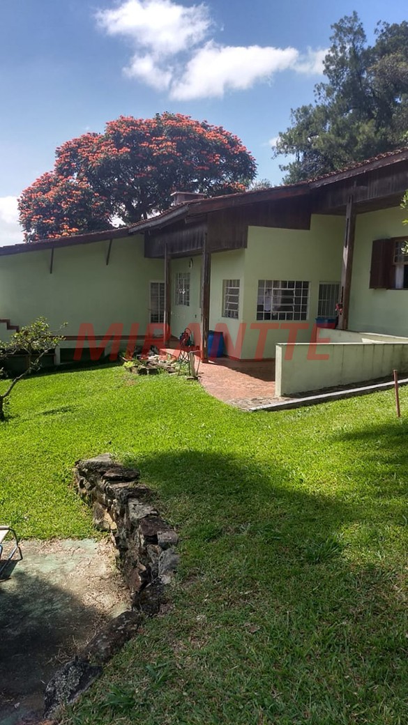 Casa terrea de 390m² com 4 quartos em Serra da Cantareira