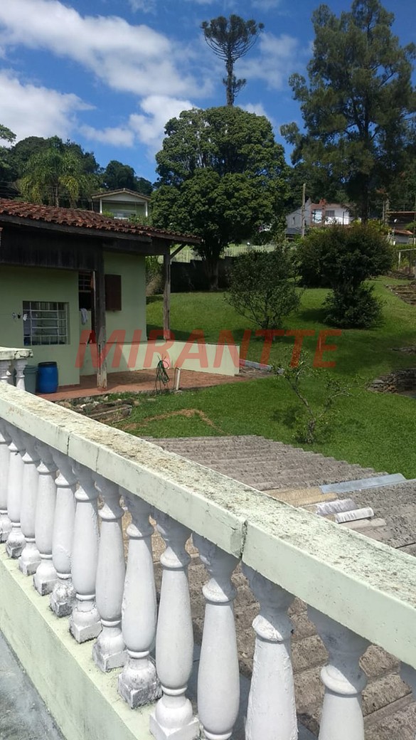 Casa terrea de 390m² com 4 quartos em Serra da Cantareira