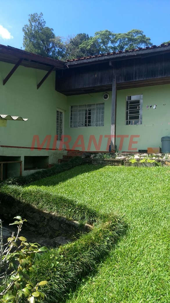 Casa terrea de 390m² com 4 quartos em Serra da Cantareira
