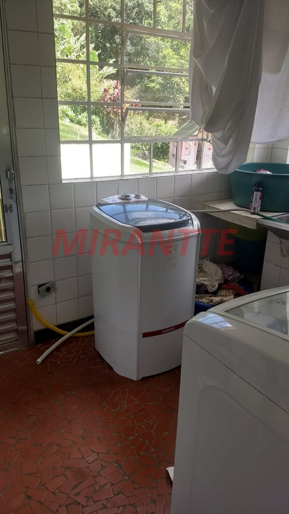 Casa terrea de 390m² com 4 quartos em Serra da Cantareira