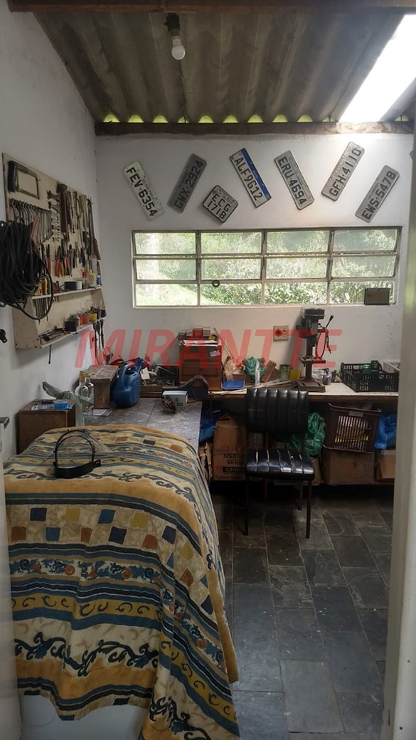 Casa terrea de 390m² com 4 quartos em Serra da Cantareira