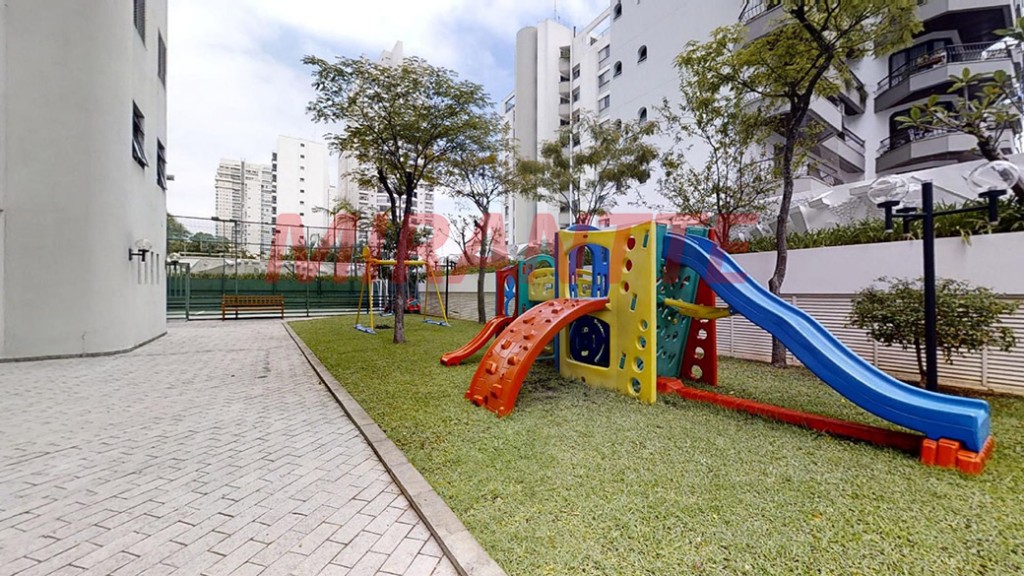 Apartamento de 311m² com 4 quartos em Campo Belo