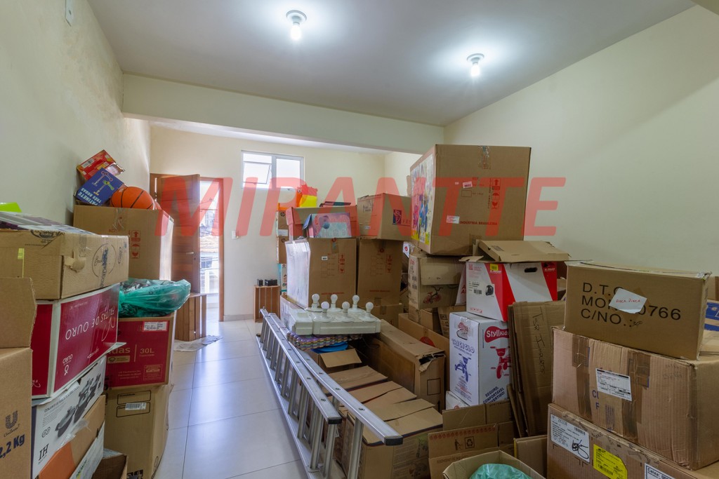 Comercial de 290m² em Jaçana