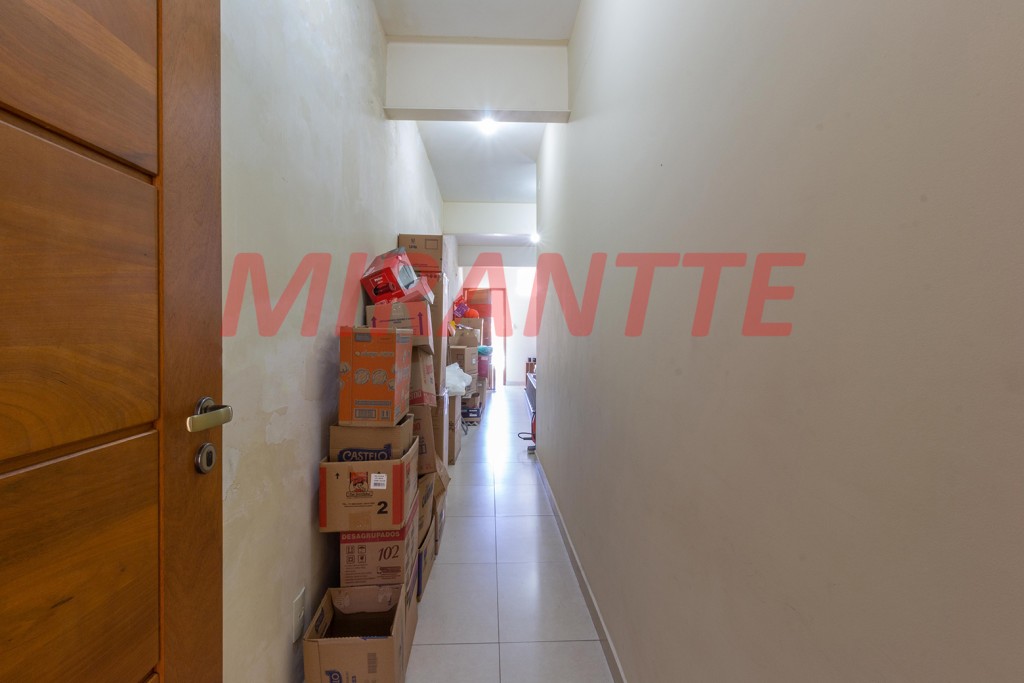 Comercial de 290m² em Jaçana