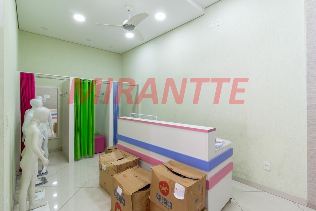 Comercial de 290m² em Jaçana
