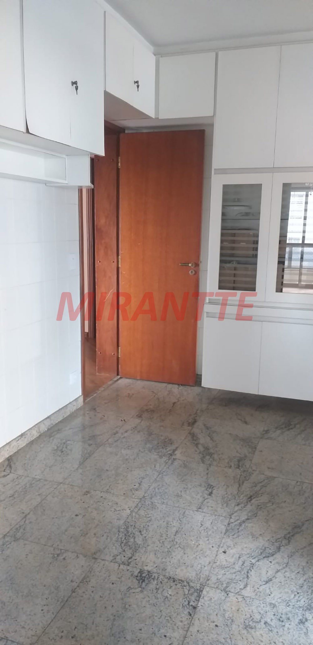 Apartamento de 210m² com 4 quartos em Perdizes