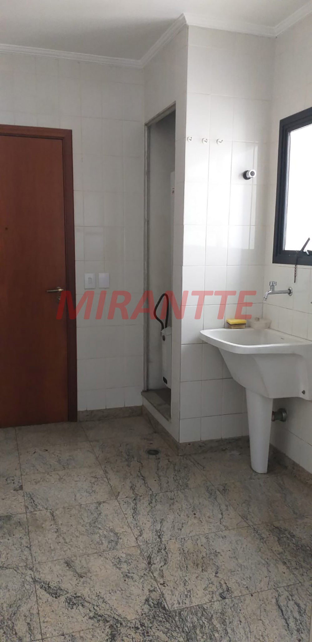 Apartamento de 210m² com 4 quartos em Perdizes