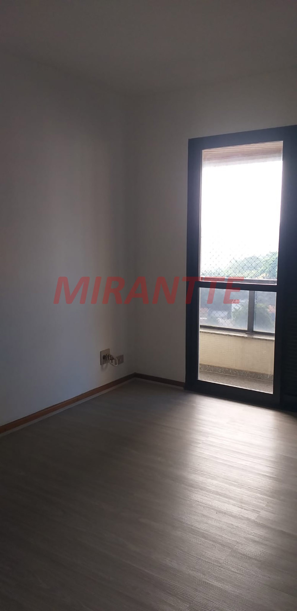 Apartamento de 210m² com 4 quartos em Perdizes