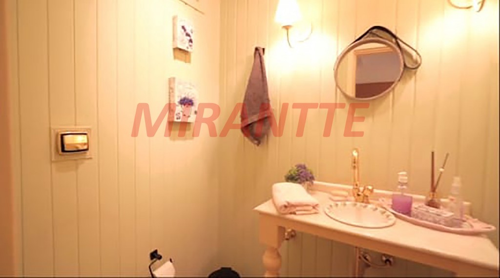 Apartamento de 150m² com 4 quartos em Centro