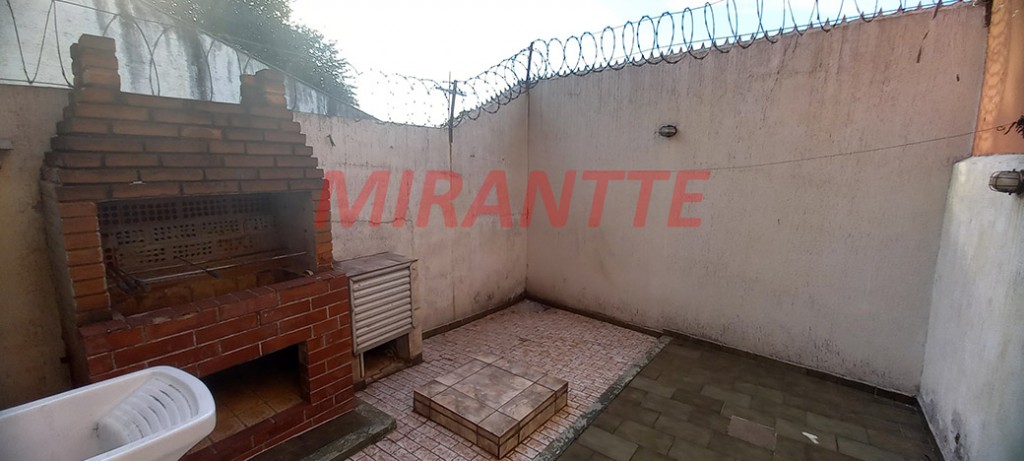 Sobrado de 260m² com 3 quartos em Casa Verde