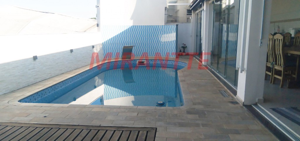 Sobrado de 4.11m² com 3 quartos em Jardim França