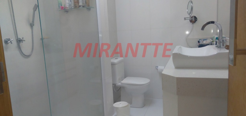 Sobrado de 4.11m² com 3 quartos em Jardim França