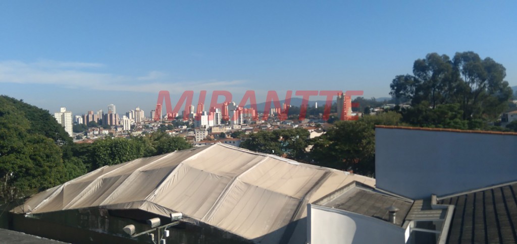 Sobrado de 4.11m² com 3 quartos em Jardim França