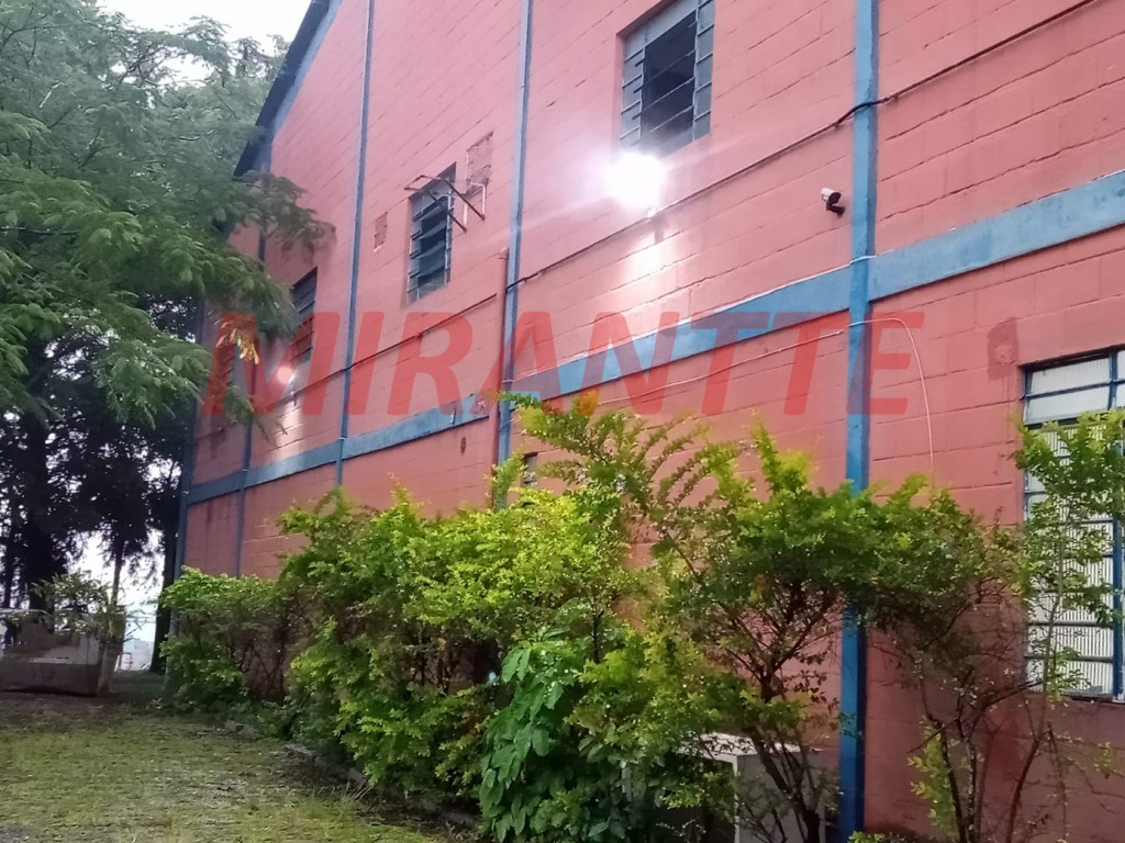 Galpao de 2289m² em Centro