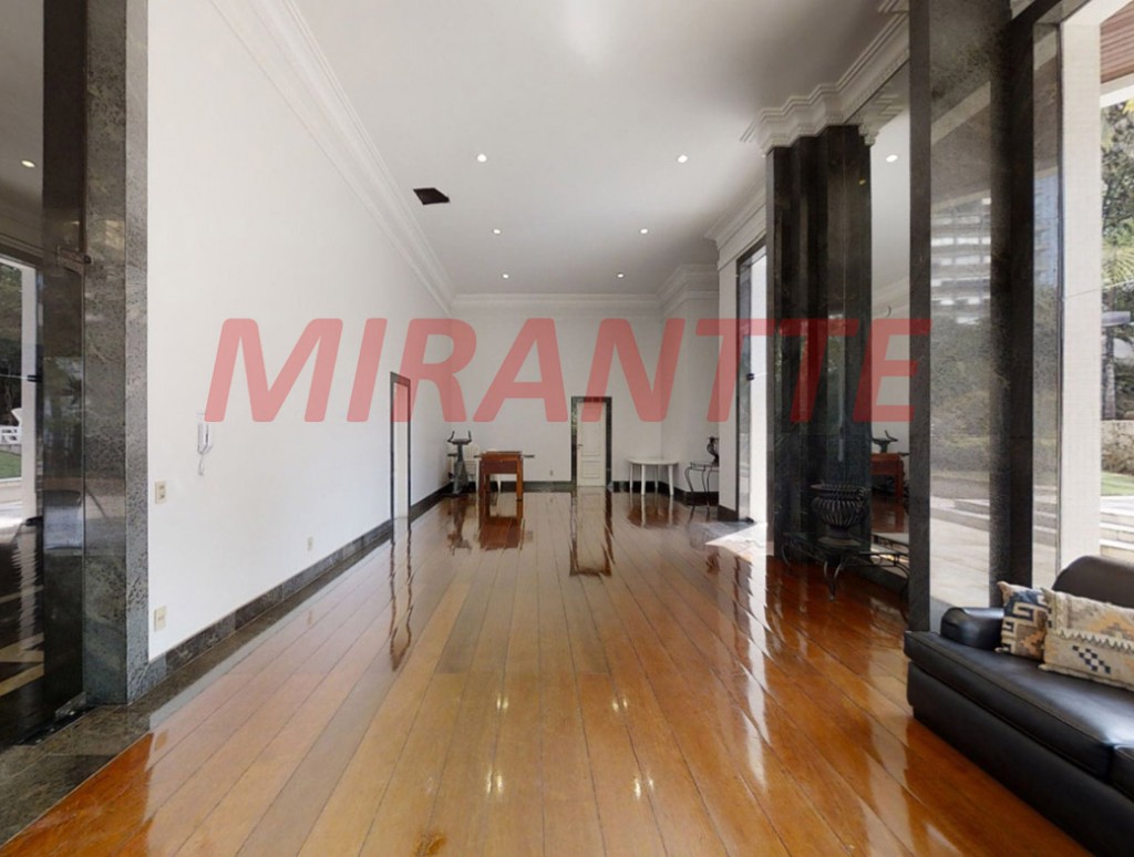 Cobertura duplex de 556m² com 4 quartos em Real Parque
