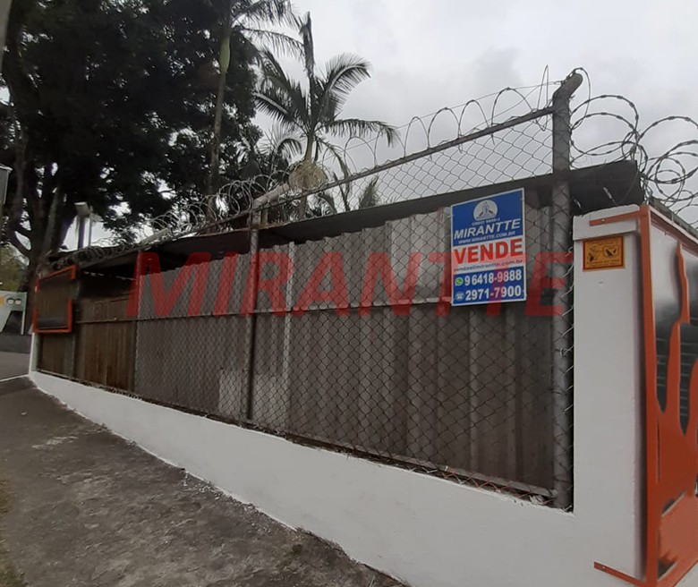 Terreno de 1482m² em Horto Florestal