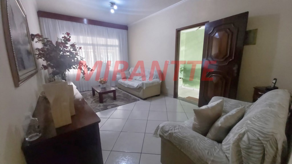 Sobrado de 139m² com 3 quartos em Parque São Luiz