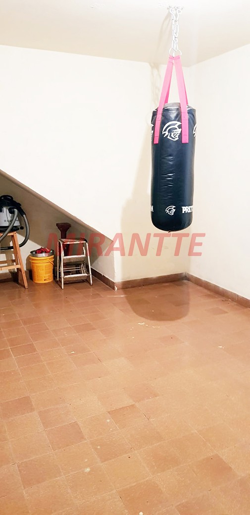 Sobrado de 145m² com 3 quartos em Vila Irmaos Arnoni