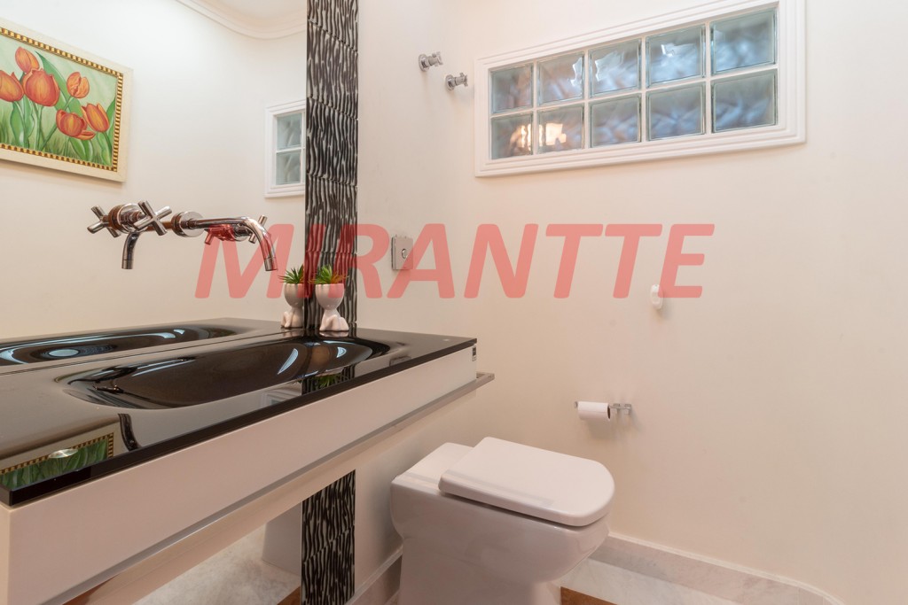Sobrado de 557m² com 4 quartos em Jardim França