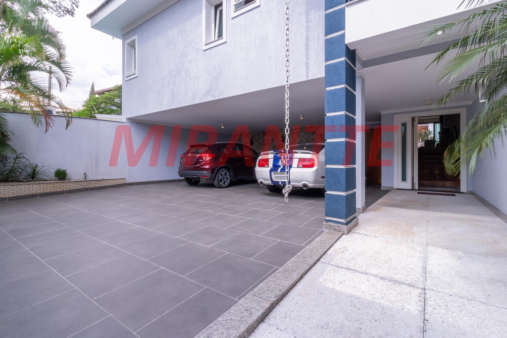 Sobrado de 557m² com 4 quartos em Jardim França