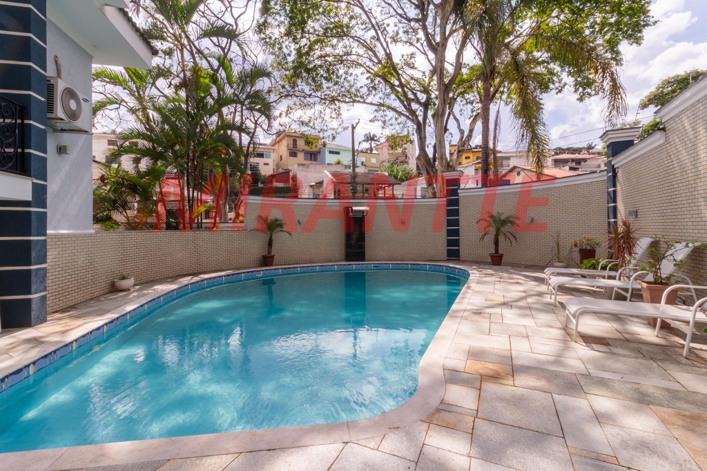 Sobrado de 557m² com 4 quartos em Jardim França