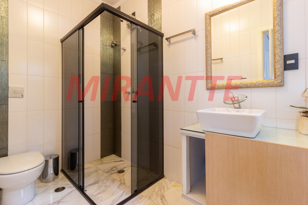 Sobrado de 557m² com 4 quartos em Jardim França