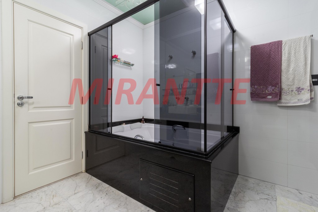 Sobrado de 557m² com 4 quartos em Jardim França