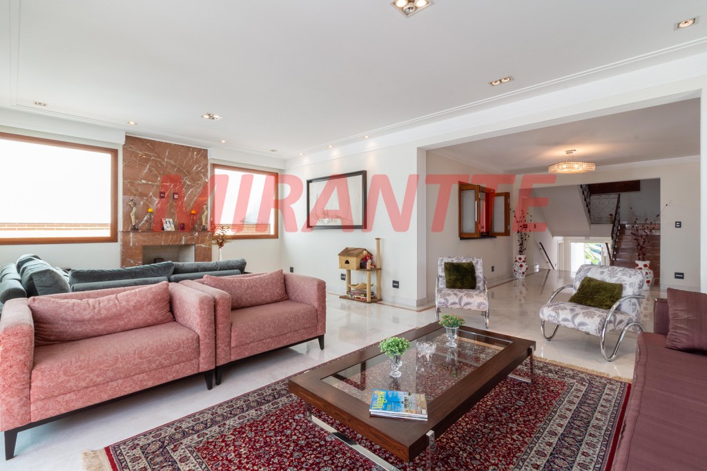 Sobrado de 557m² com 4 quartos em Jardim França
