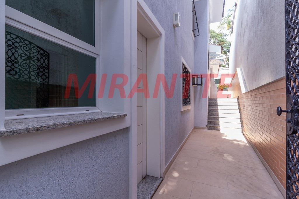 Sobrado de 557m² com 4 quartos em Jardim França