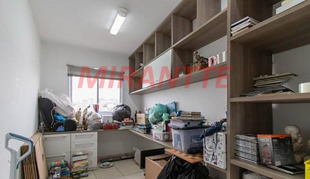 Sobrado de 227m² com 3 quartos em Jardim Peri