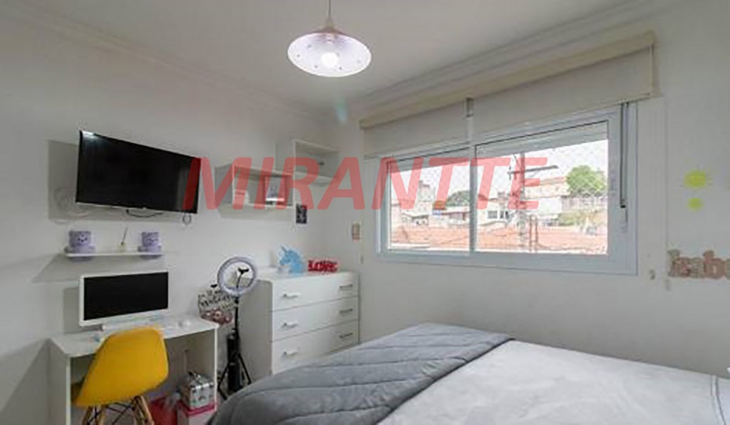 Sobrado de 227m² com 3 quartos em Jardim Peri