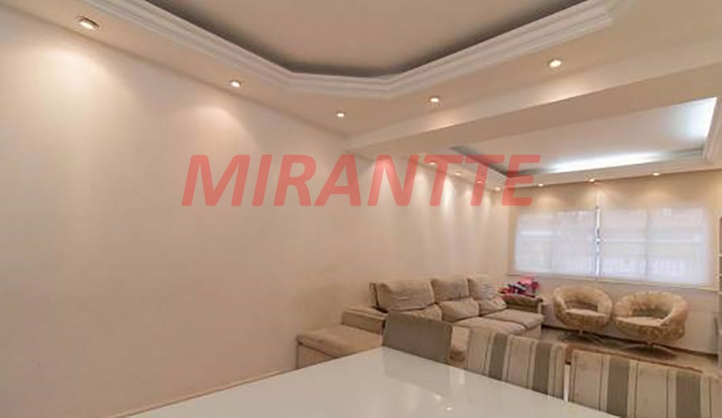 Sobrado de 227m² com 3 quartos em Jardim Peri
