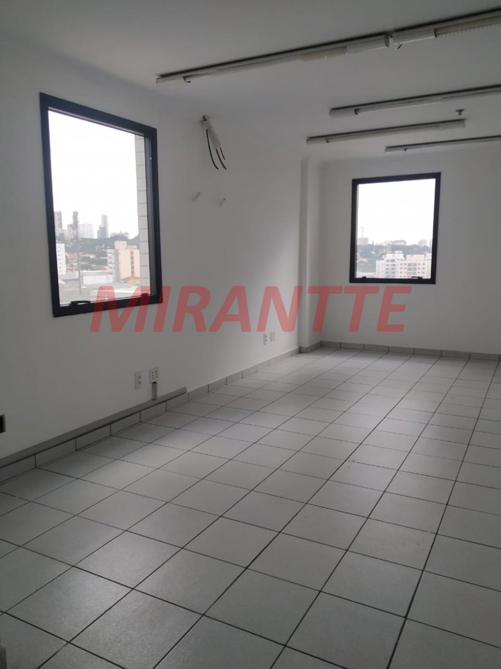 Comercial de 38m² em Lapa