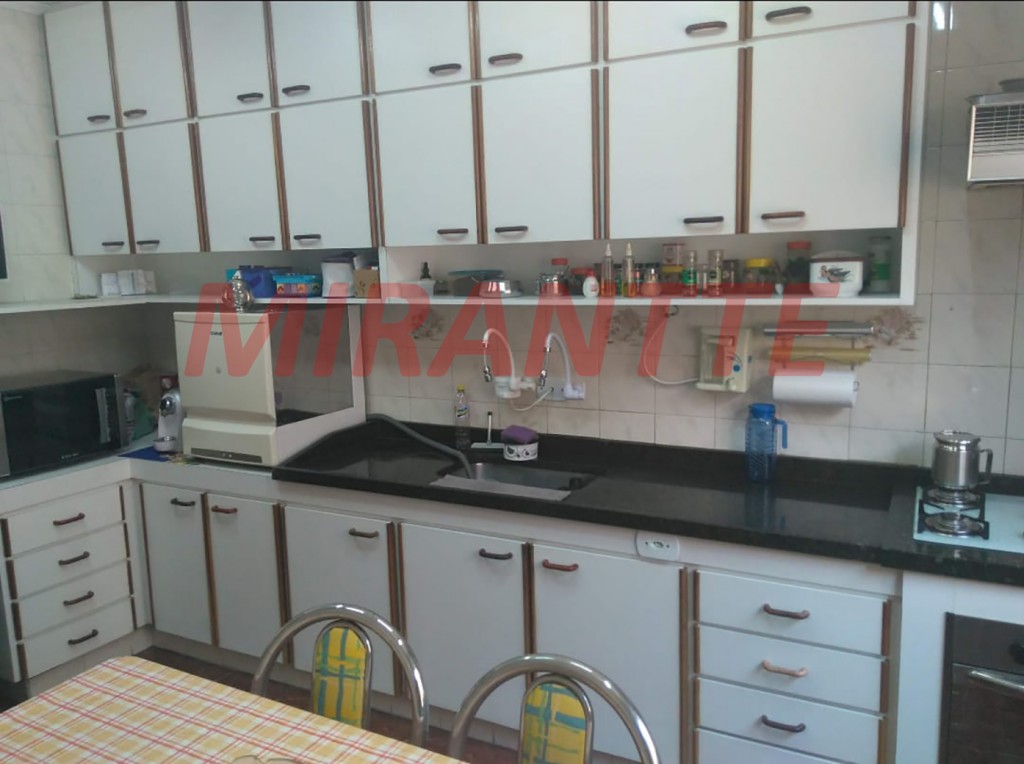 Sobrado de 196m² com 2 quartos em Sacoma
