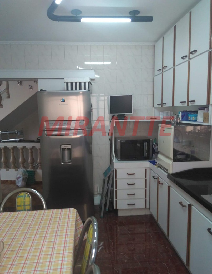 Sobrado de 196m² com 2 quartos em Sacoma