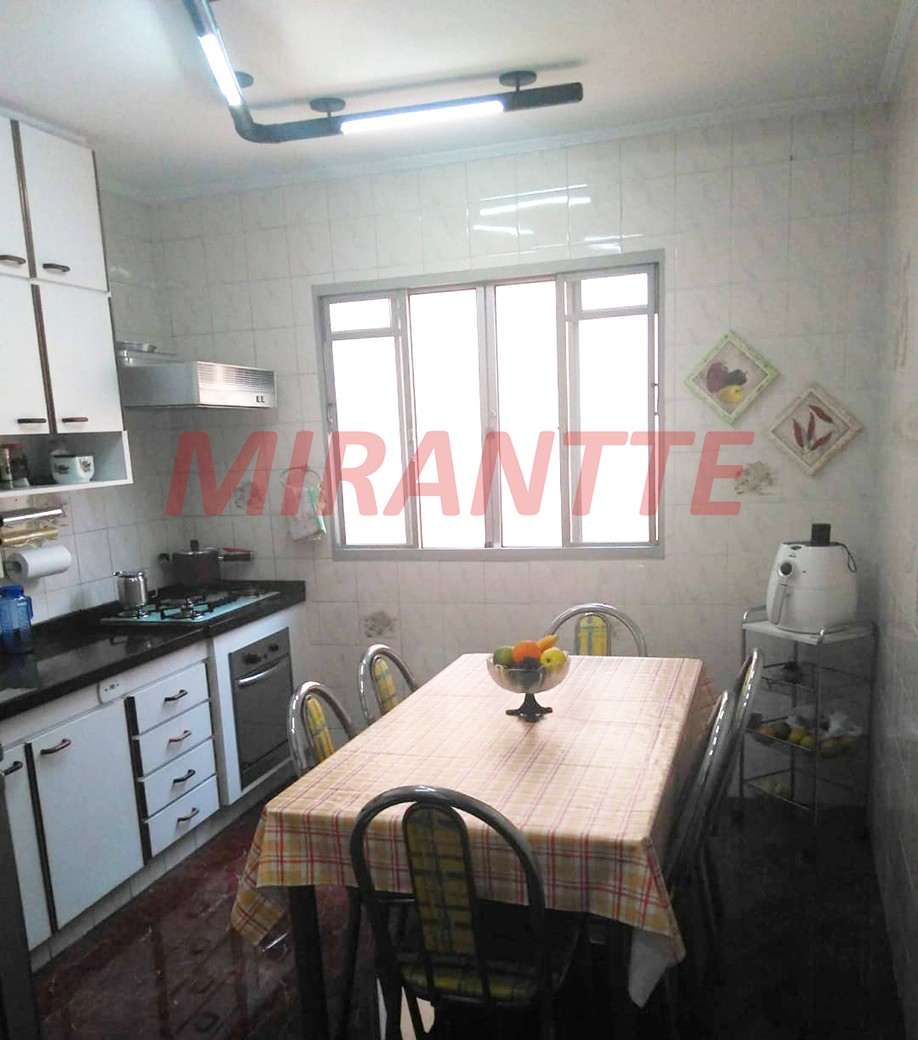 Sobrado de 196m² com 2 quartos em Sacoma