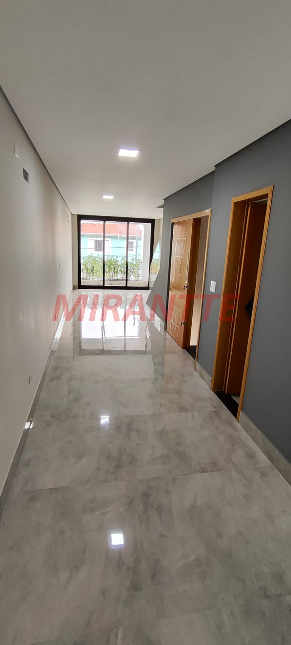 Sobrado de 41m² com 3 quartos em Vila Ré